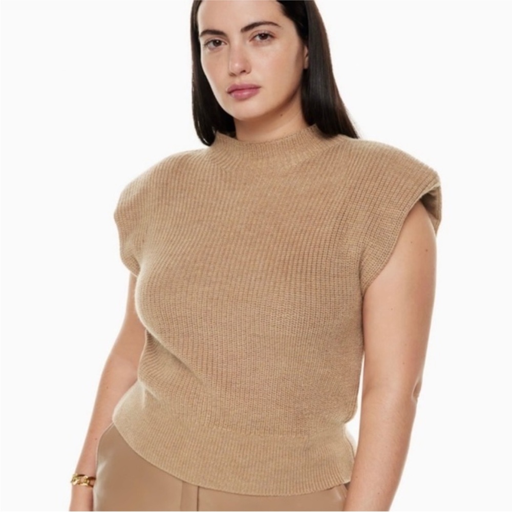 NWOT Aritzia Babaton Hazlitt Cream Ribbed Wool Sweater Vest L - Picture 2 of 10